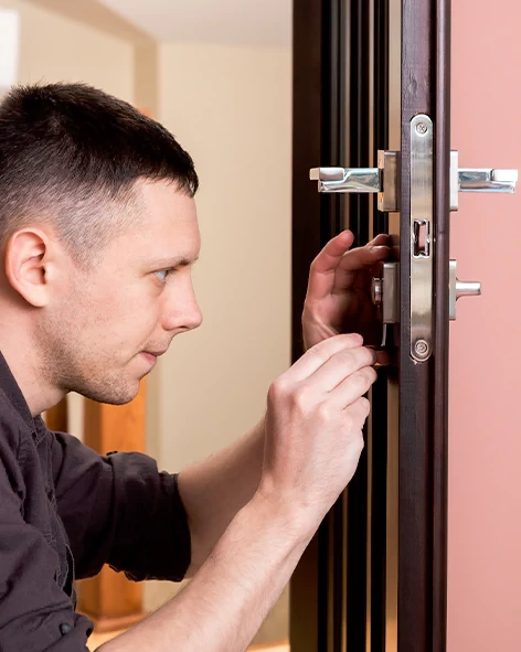 : Professional Locksmith For Commercial And Residential Locksmith Services in Bostonia, CA