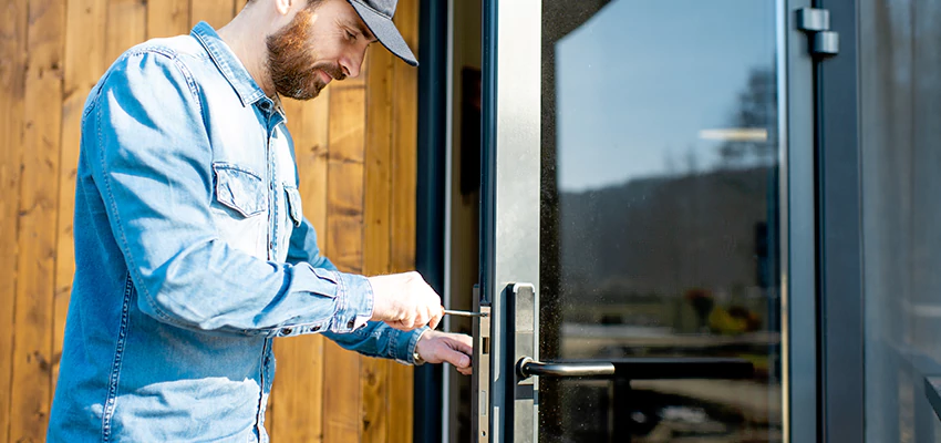 Frameless Glass Storefront Door Locks Replacement in Bostonia, CA